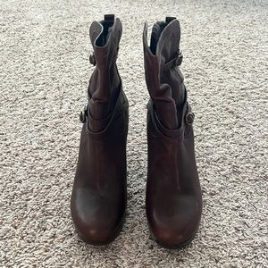 Ugg Women’s Brown Boot